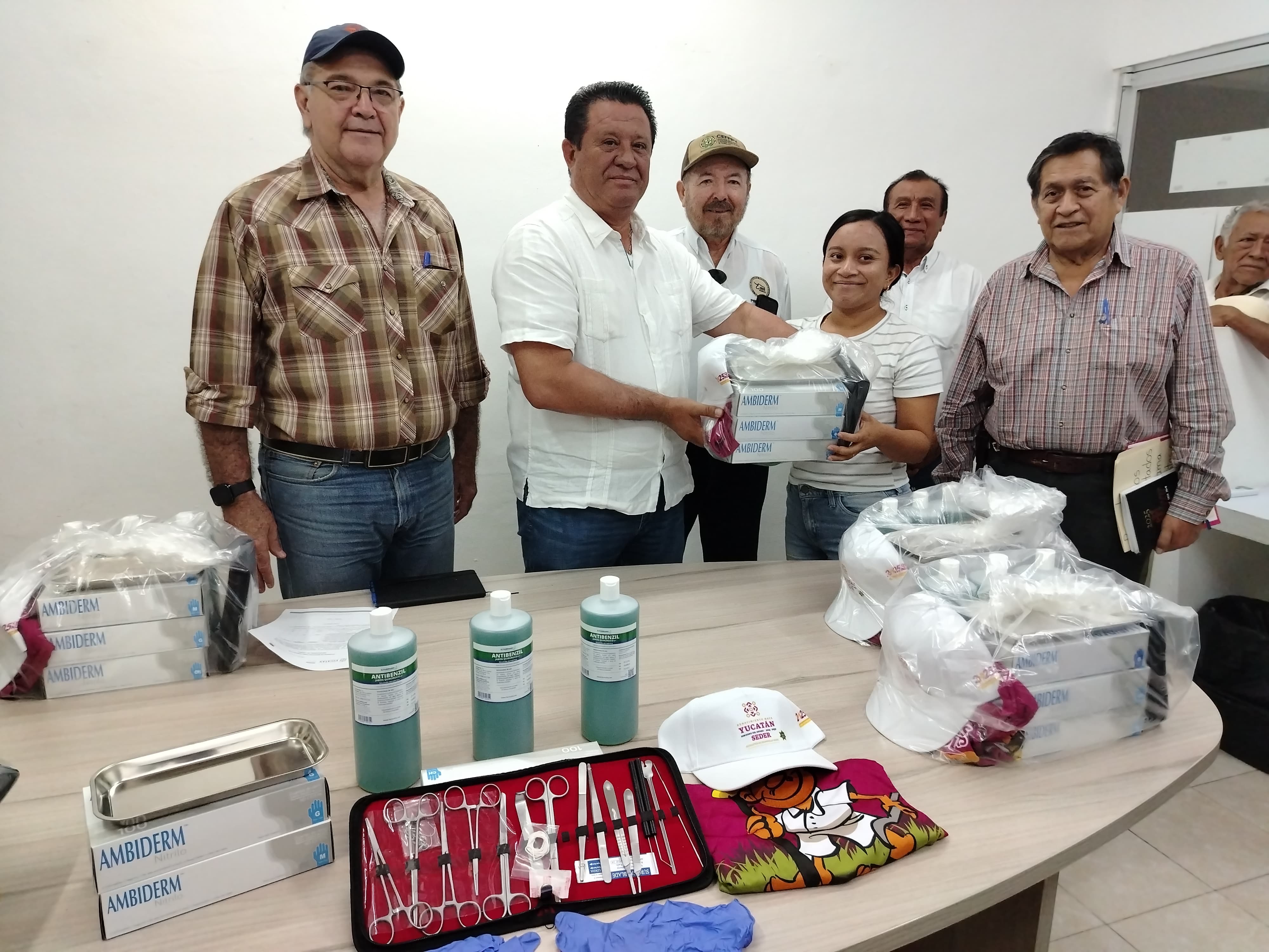 Comunicado 25 1006 (3)