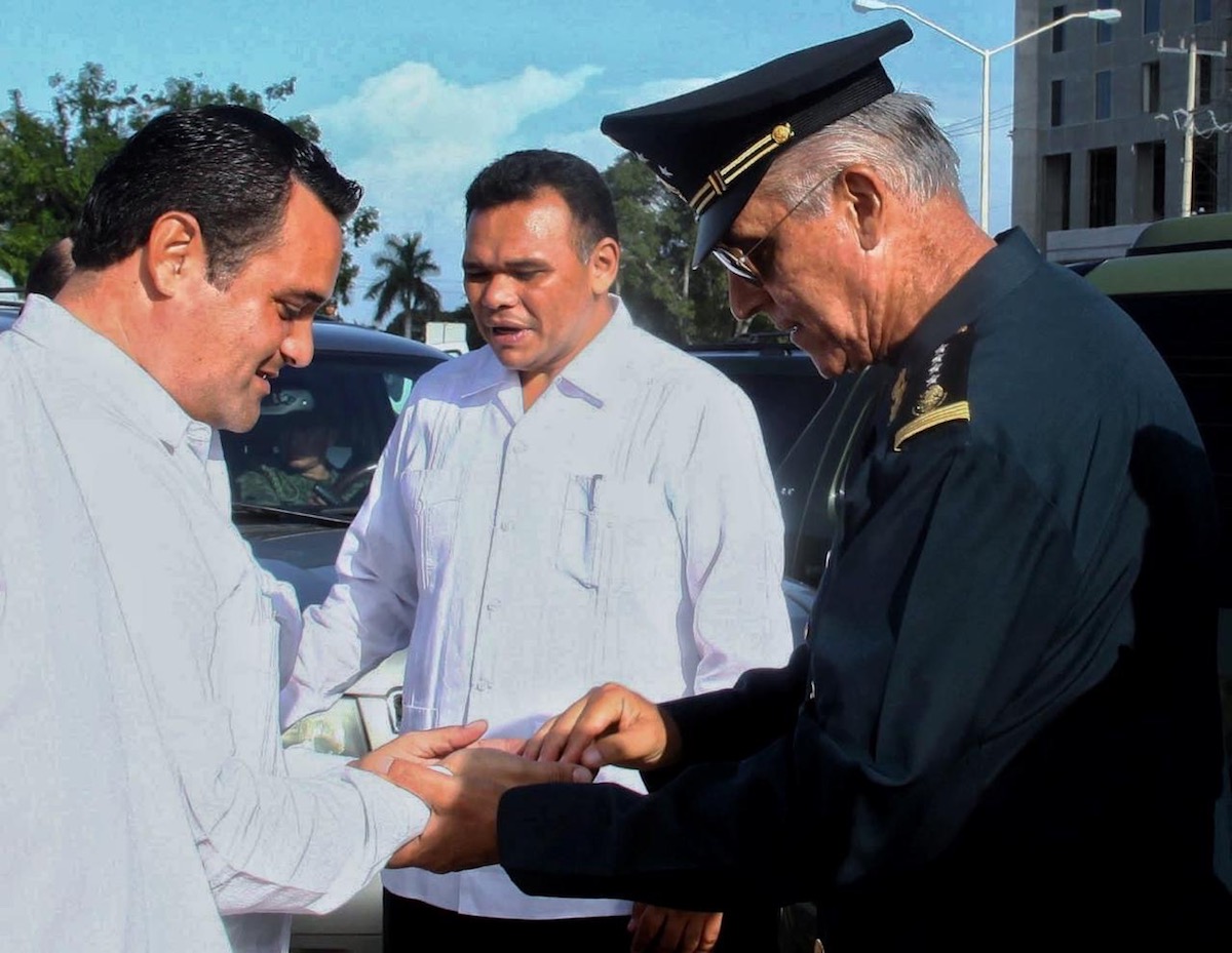 Cienfuegos, Barrera Y Zapata