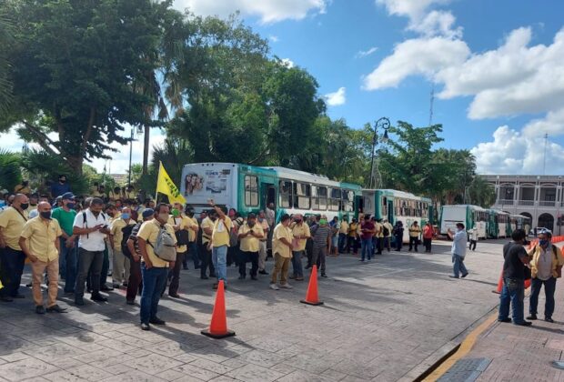 Protesta Minis 2000