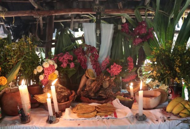 Altar janal pixan