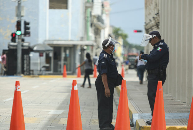 Policias municipales