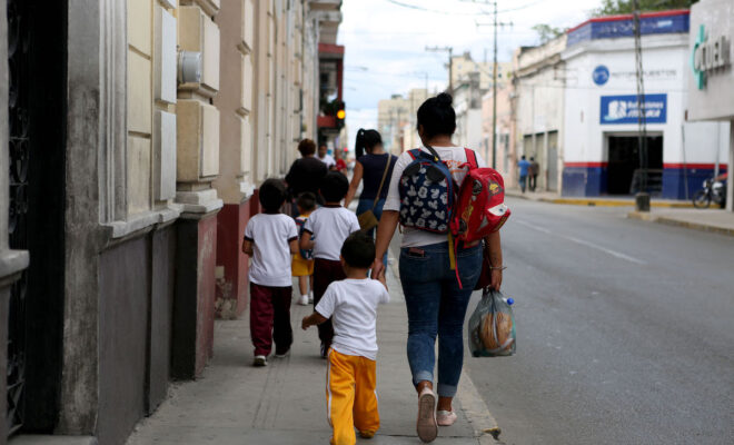Niños madre