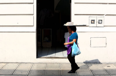 Mujer trabajando 4