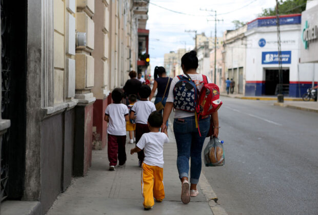 Niños madre
