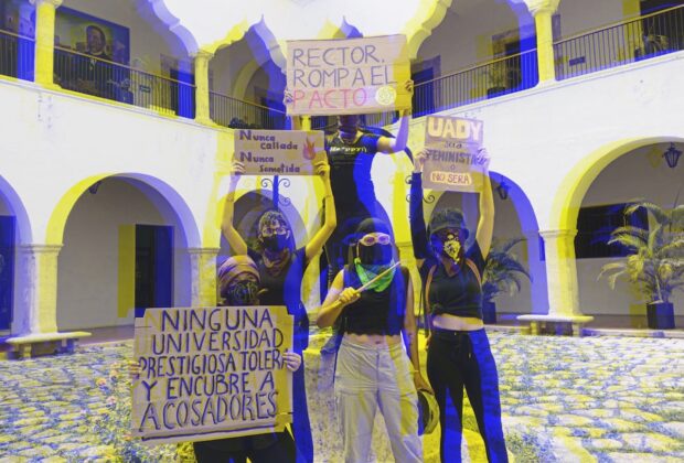 Uady estudiantes