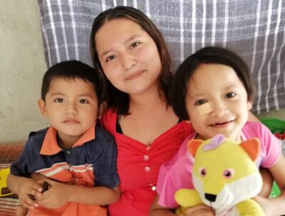 Zoe y familia