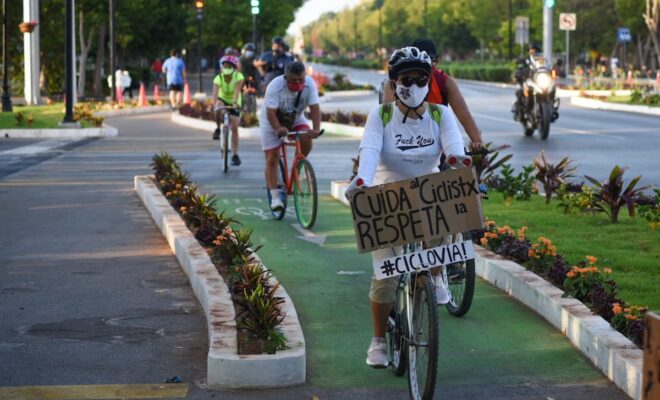 Ciclista ciclovia protesta 1