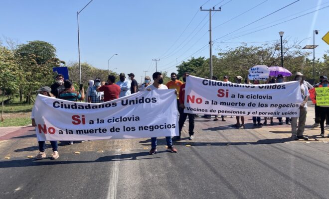 Protesta Ciclovia 1