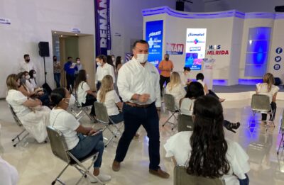 Renan mujeres