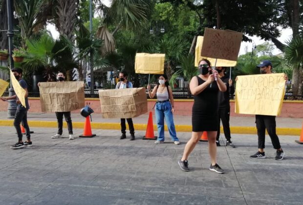 Tania protest