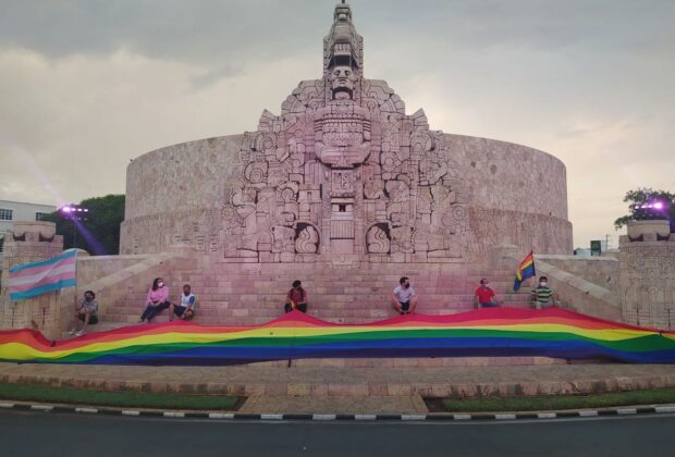 Monumento gay