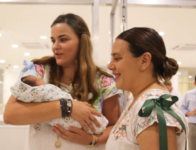 Maria cristina y cecilia aptron