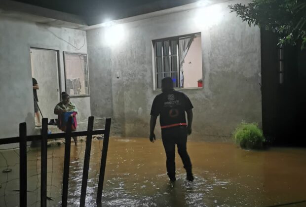 Kanasin lluvias
