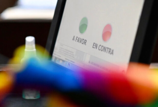 Critican postergación de leyes secundarias sobre matrimonio igualitario