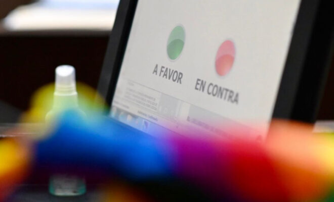 Critican postergación de leyes secundarias sobre matrimonio igualitario