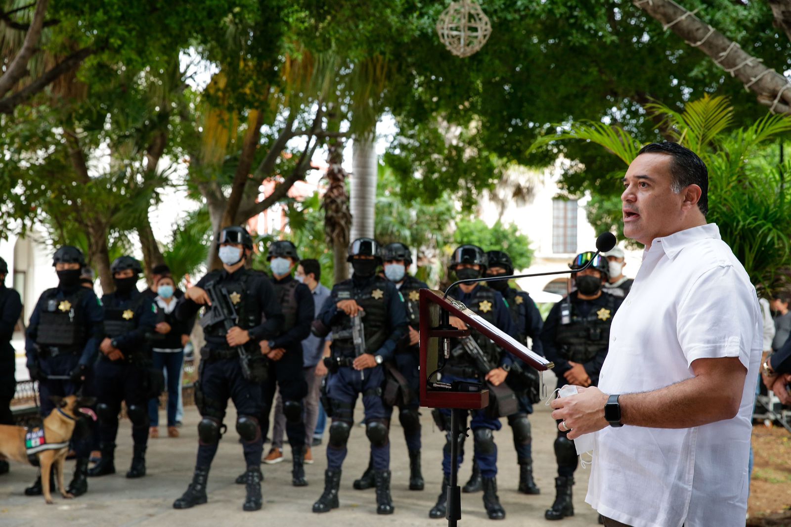 Renan barrera policía