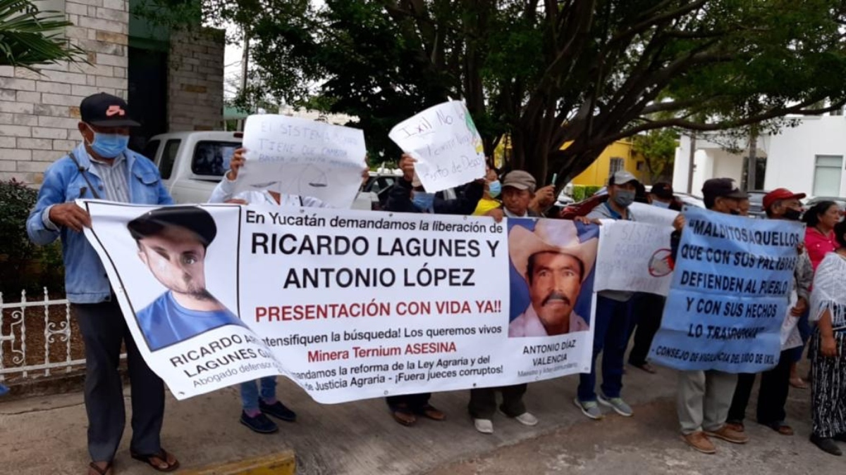 Protesta Ricardo Lagunes Y Antonio Lopez