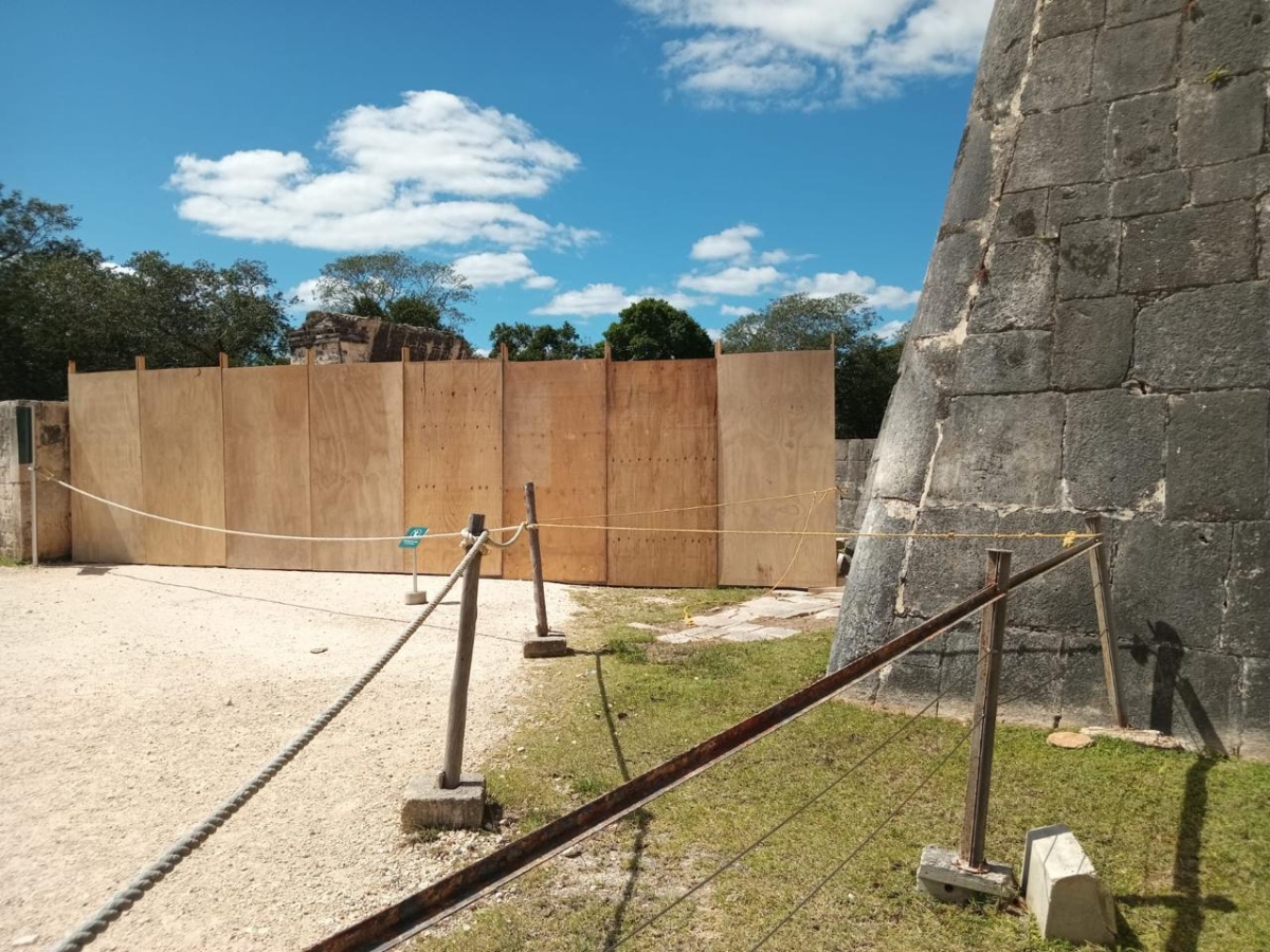 Juego De Pelota Chichen Itza Cerrado (3)