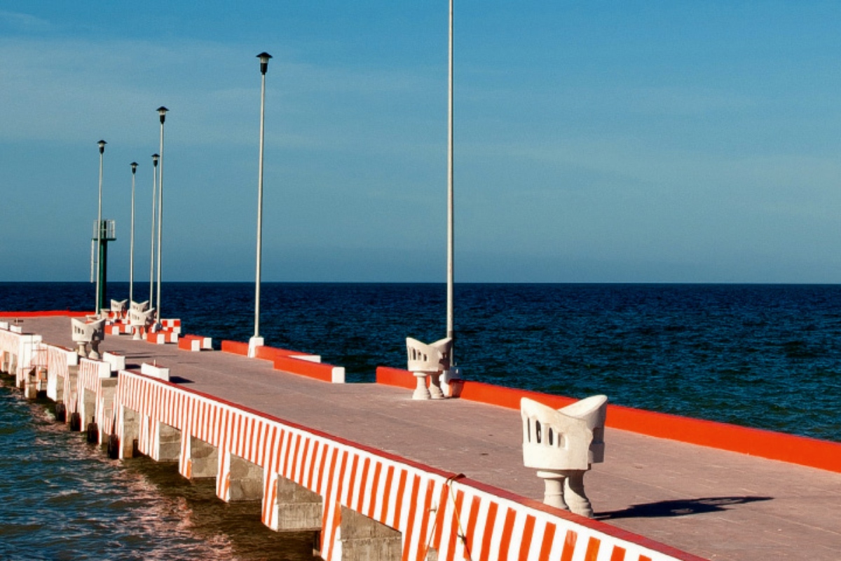 Telchac puerto refugio pesquero